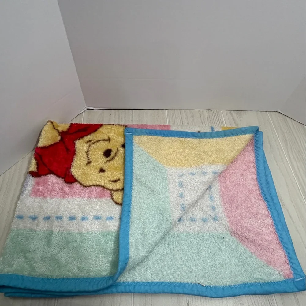 Disney Winnie the Pooh Piglet Baby Blanket Vintage Plush bees pink blue READ
